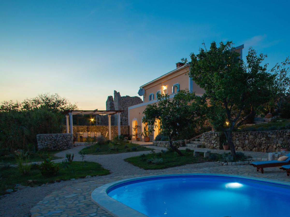 Villa Cesarica Novalja Exterior photo